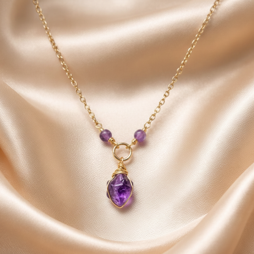 Necklace Beads with one Stone