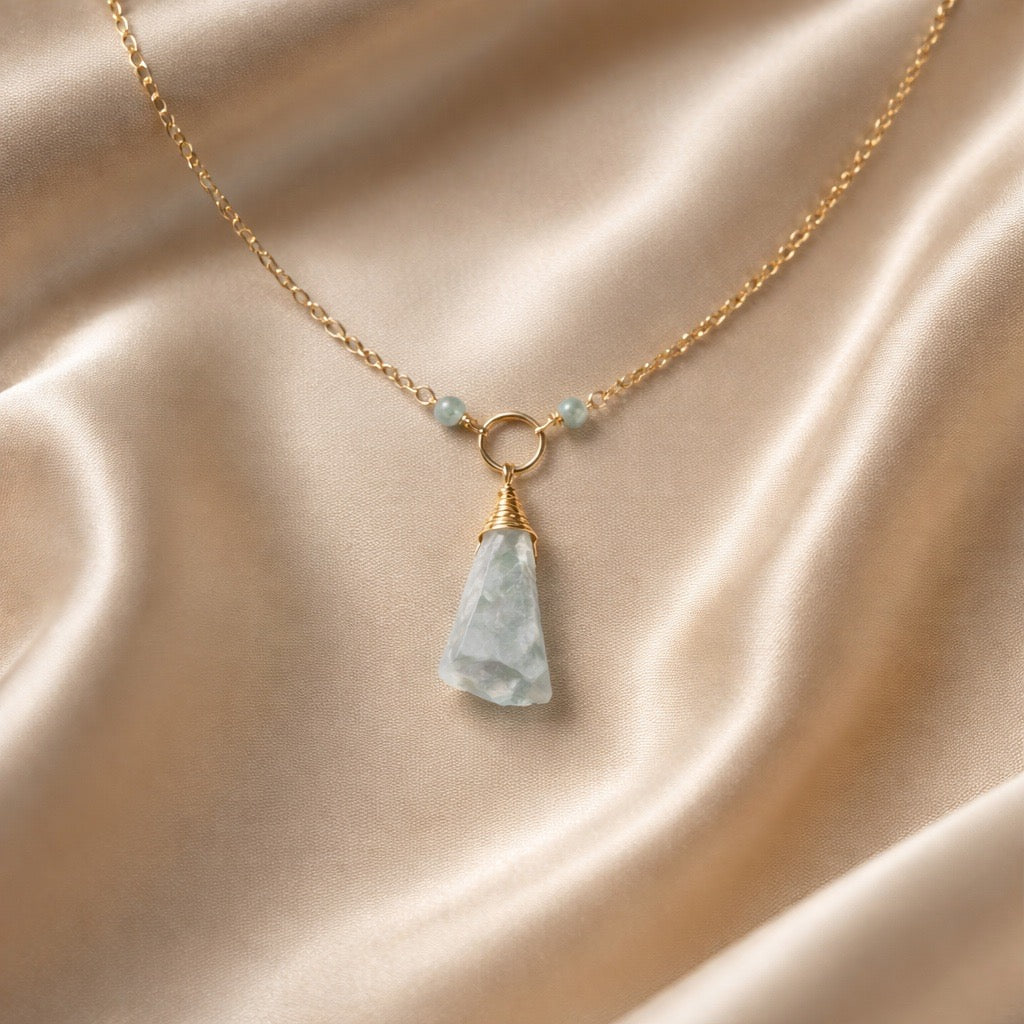 Necklace Beads with one Stone