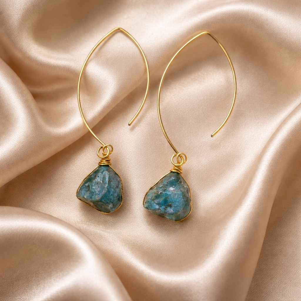 Earrings Hoops with Individual Stone