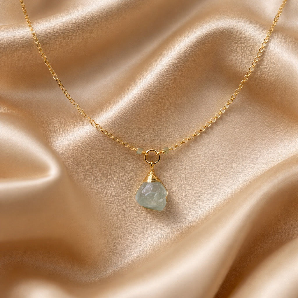 Necklace Beads with one Stone