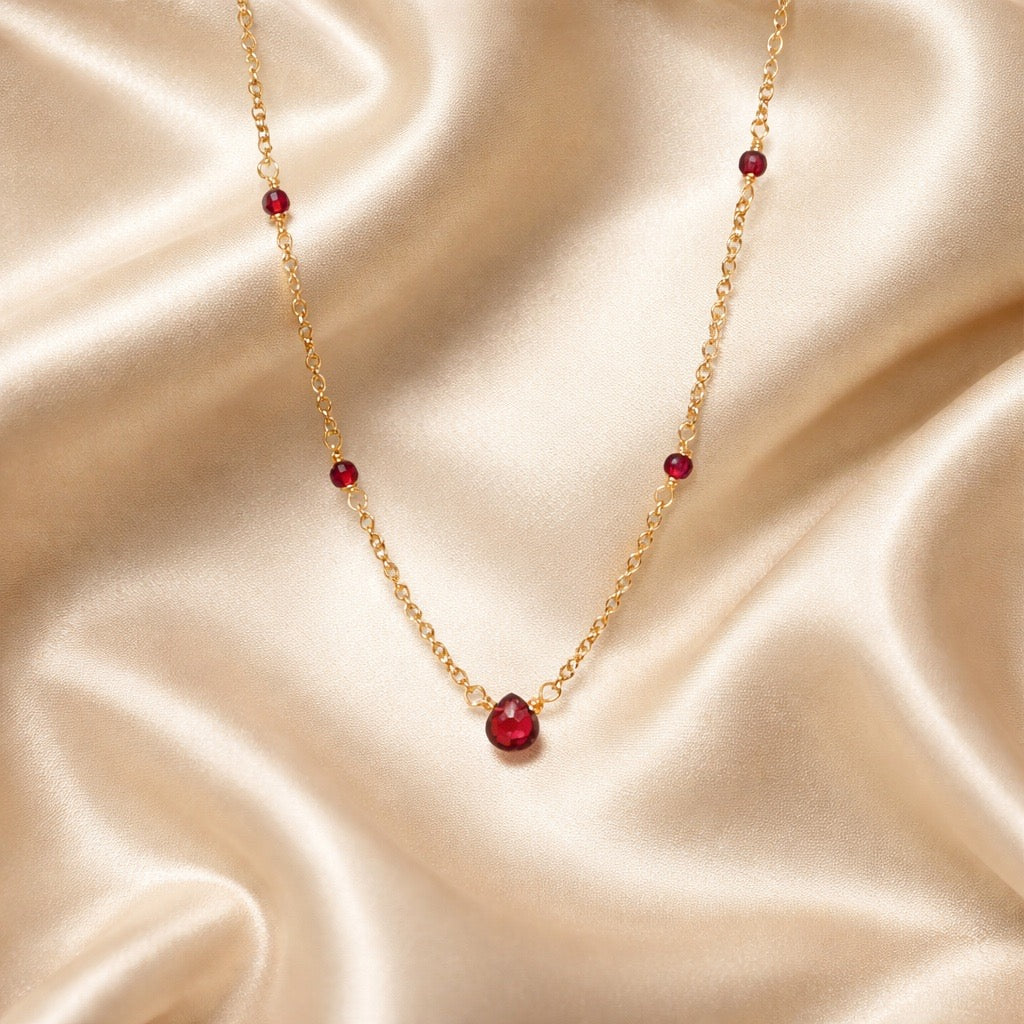 Necklace Beads with one Stone