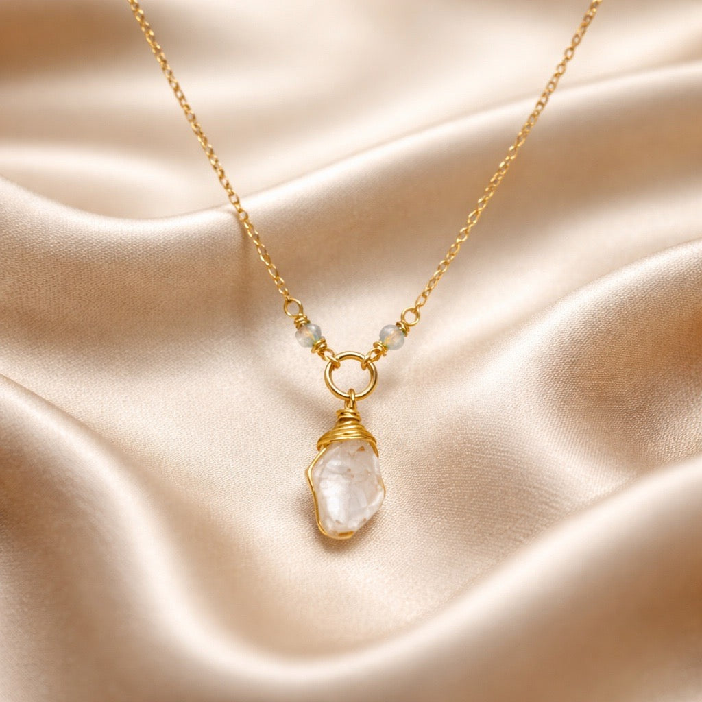 Necklace Beads with one Stone