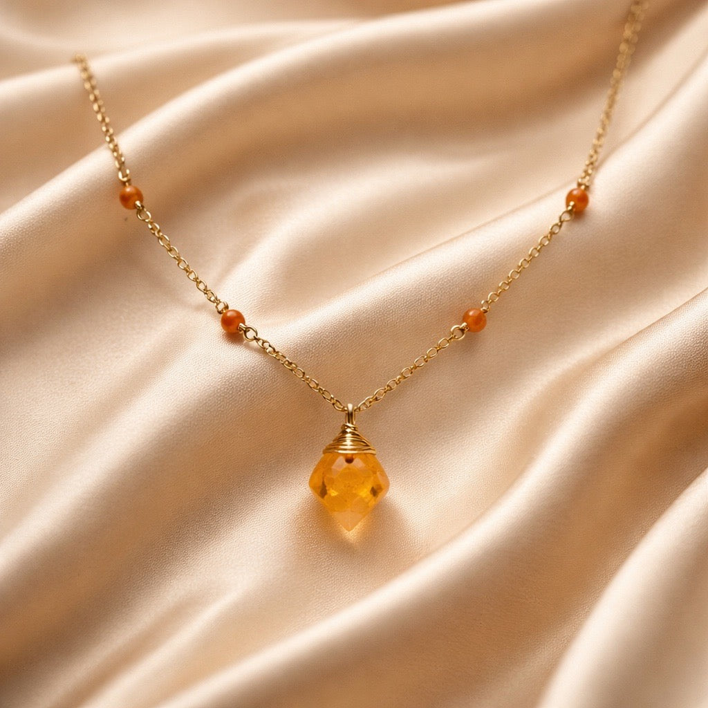 Necklace Beads with one Stone