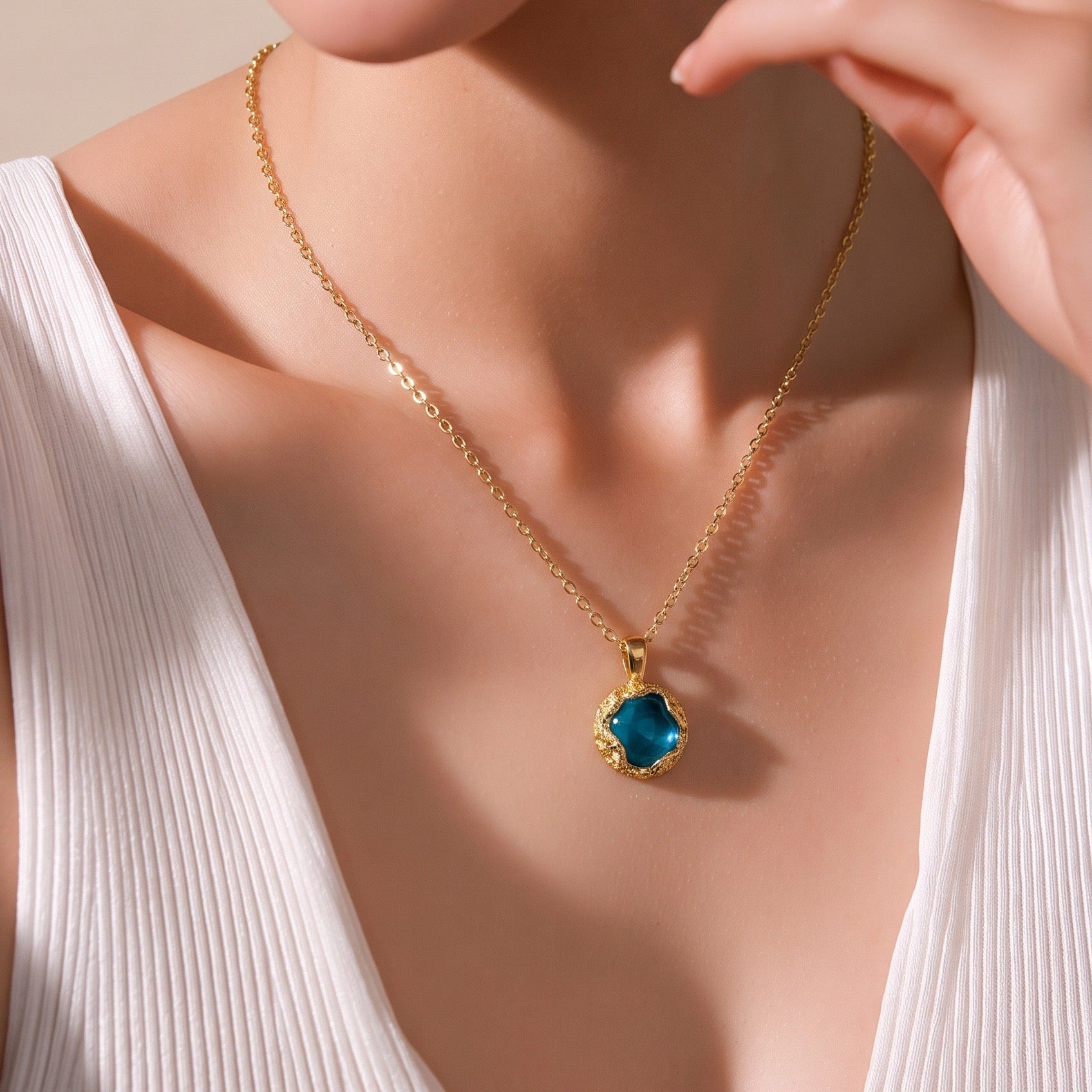 Aura Necklace