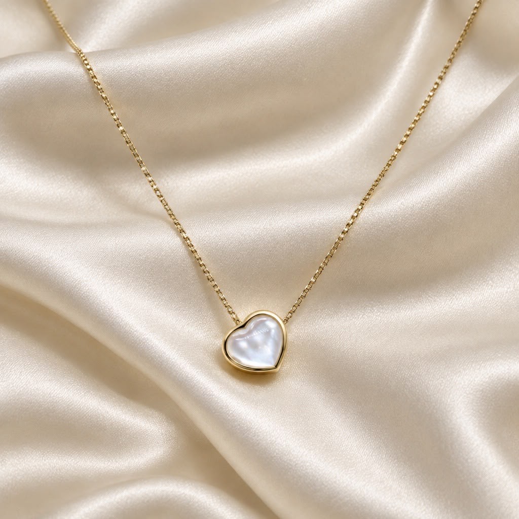 Necklace The Love Collection