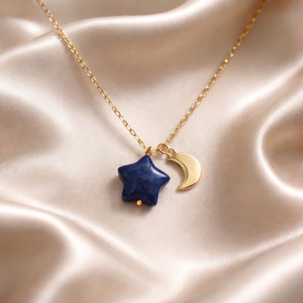 Necklace Classic One Stone with Charms
