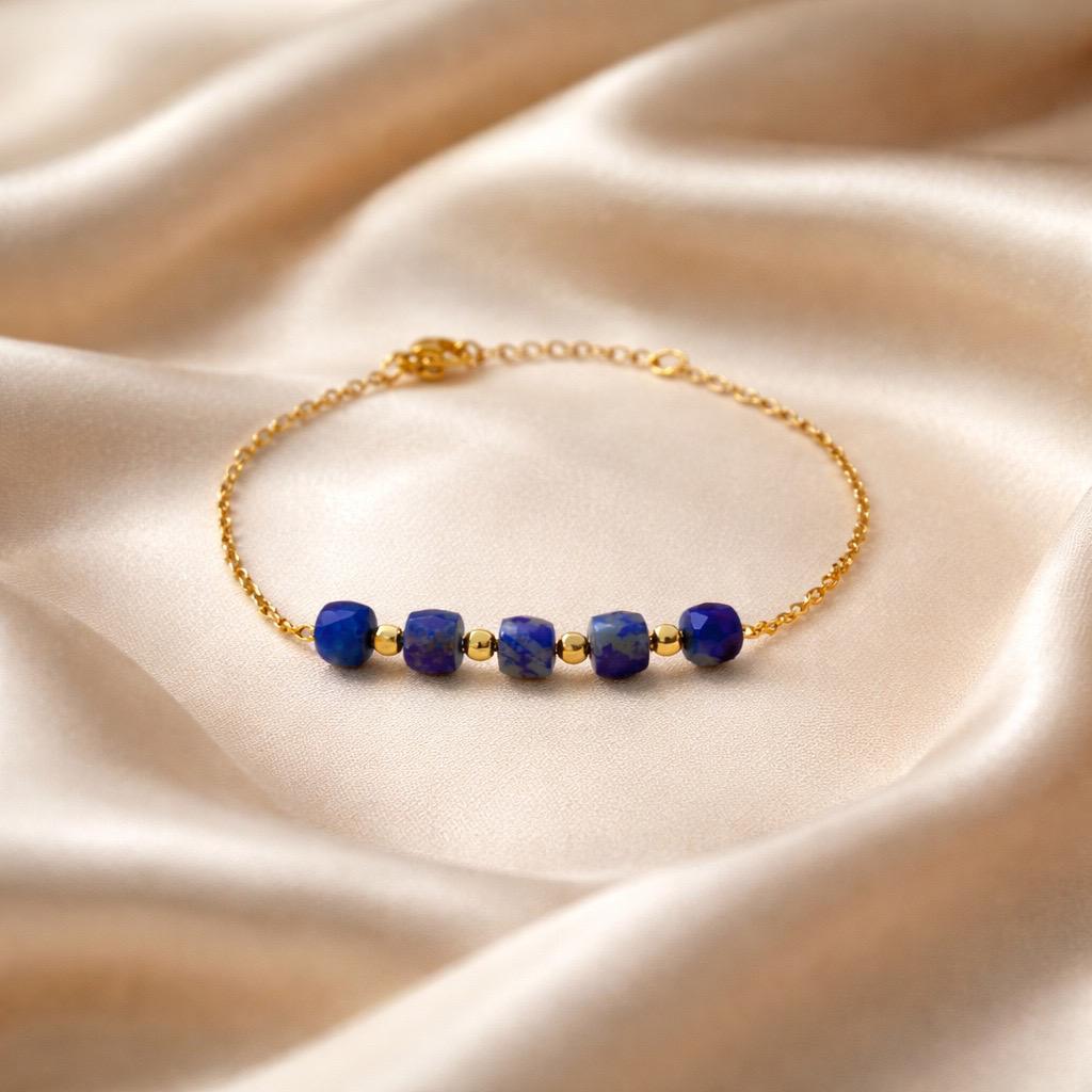Bracelet Harmony with Beads in the Middle