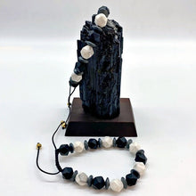 Load image into Gallery viewer, Bracelet Faceted Beads Man Howlite/Onyx/Hematite