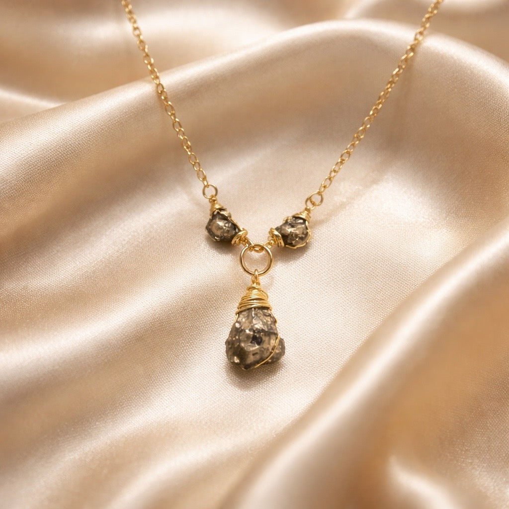 Necklace Beads with one Stone