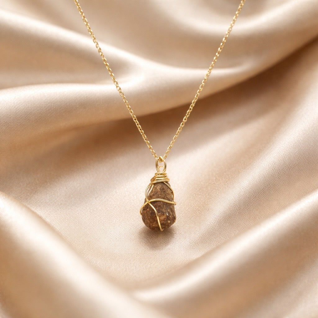 Necklace Cage Natural Stones