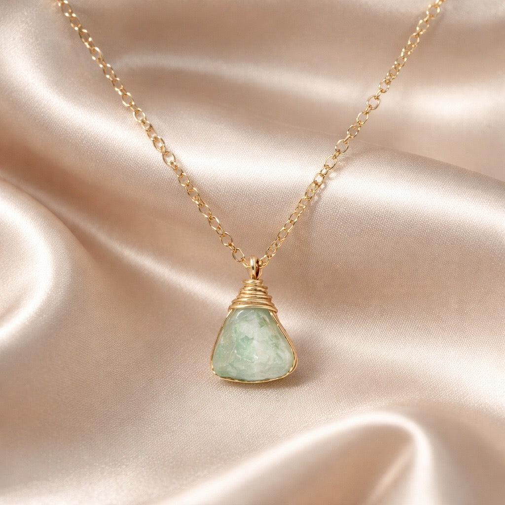 Necklace Cage Natural Stones