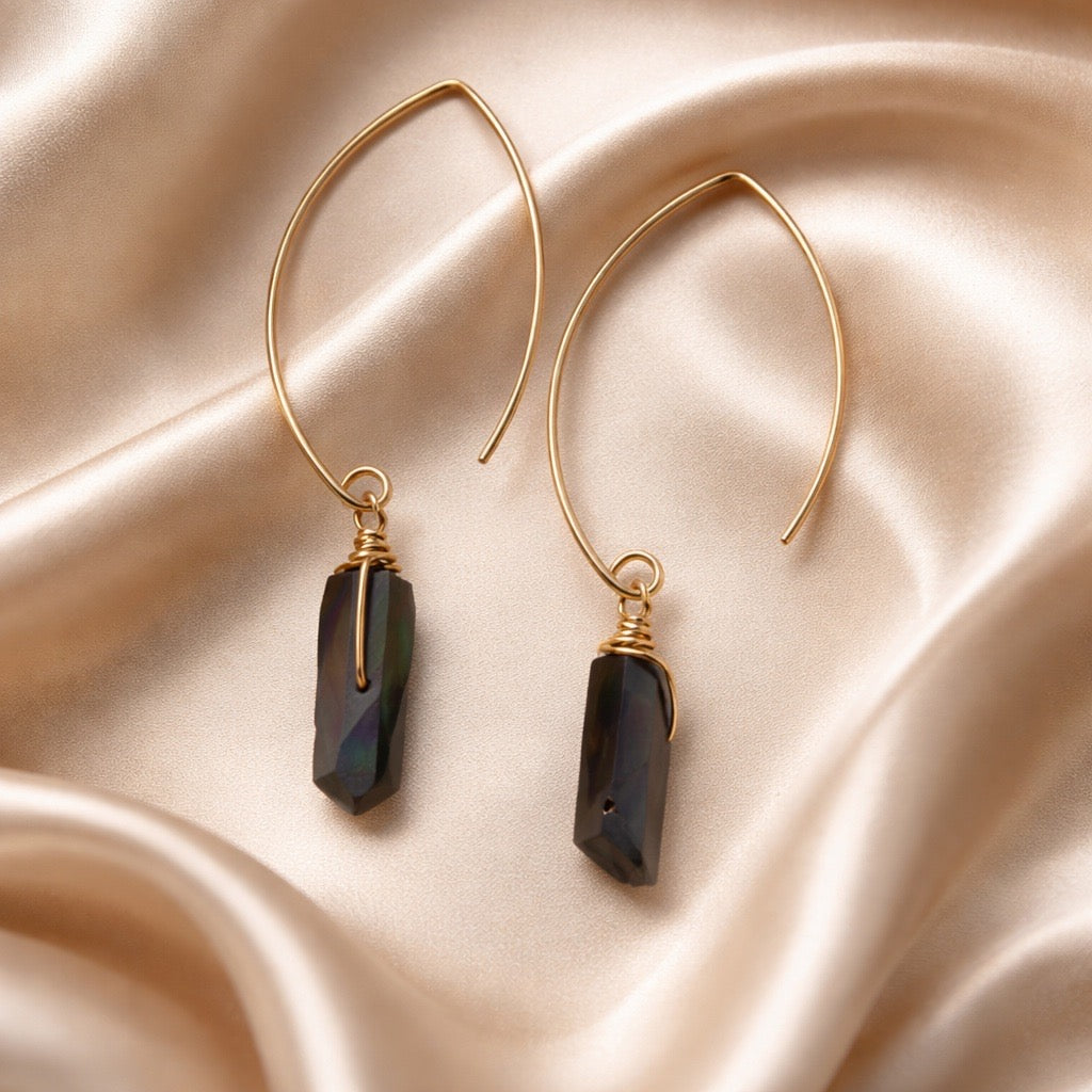 Earrings Hoops with Individual Stone