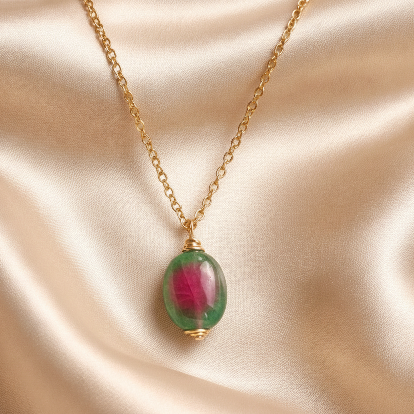 Necklace Cage Natural Stones