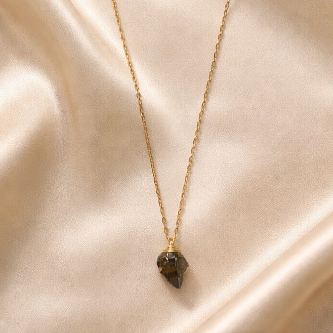 Necklace Cage Natural Stones