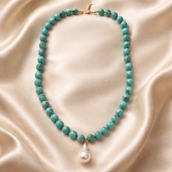 Necklace Threaded Beads with Stone