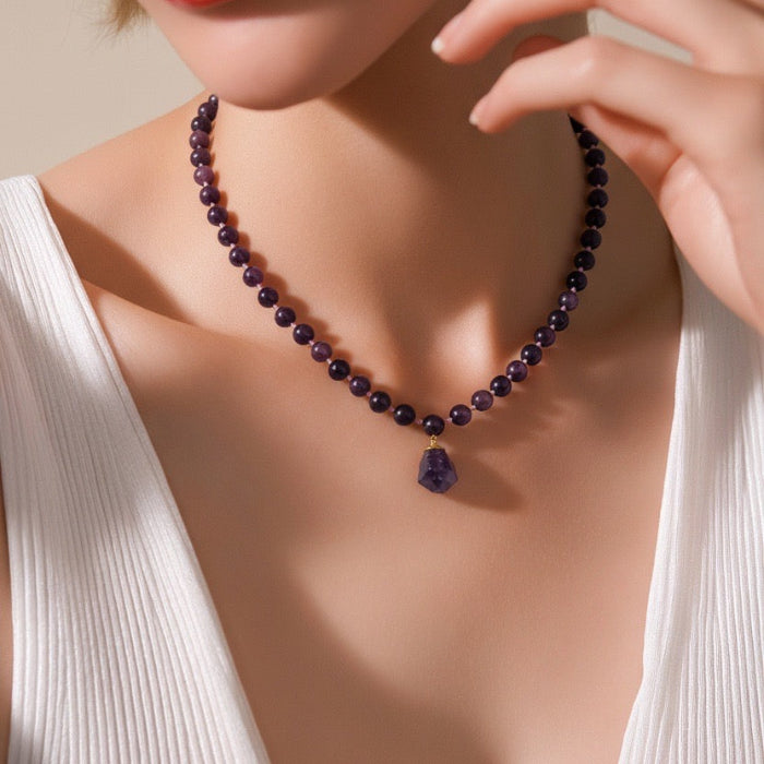 Necklace Threaded Beads with Stone