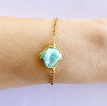 Load image into Gallery viewer, Bracelet Cage Natural Stones