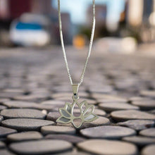 Load image into Gallery viewer, Necklace Small Lotus Stainless Steel