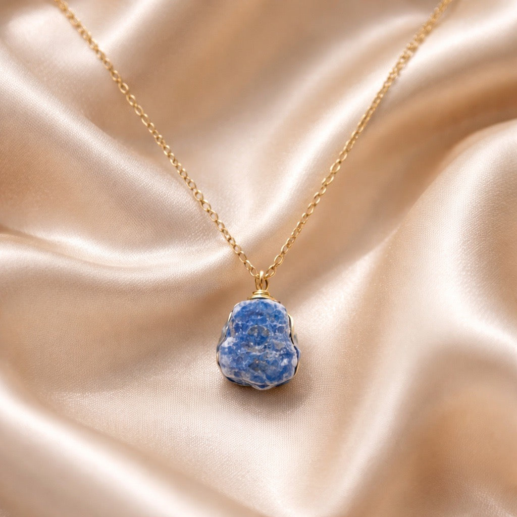 Necklace Cage Natural Stones