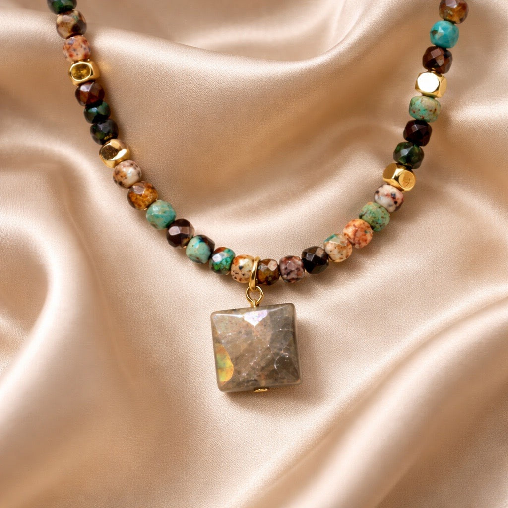 Necklace Squared Beads with Abstract Stone