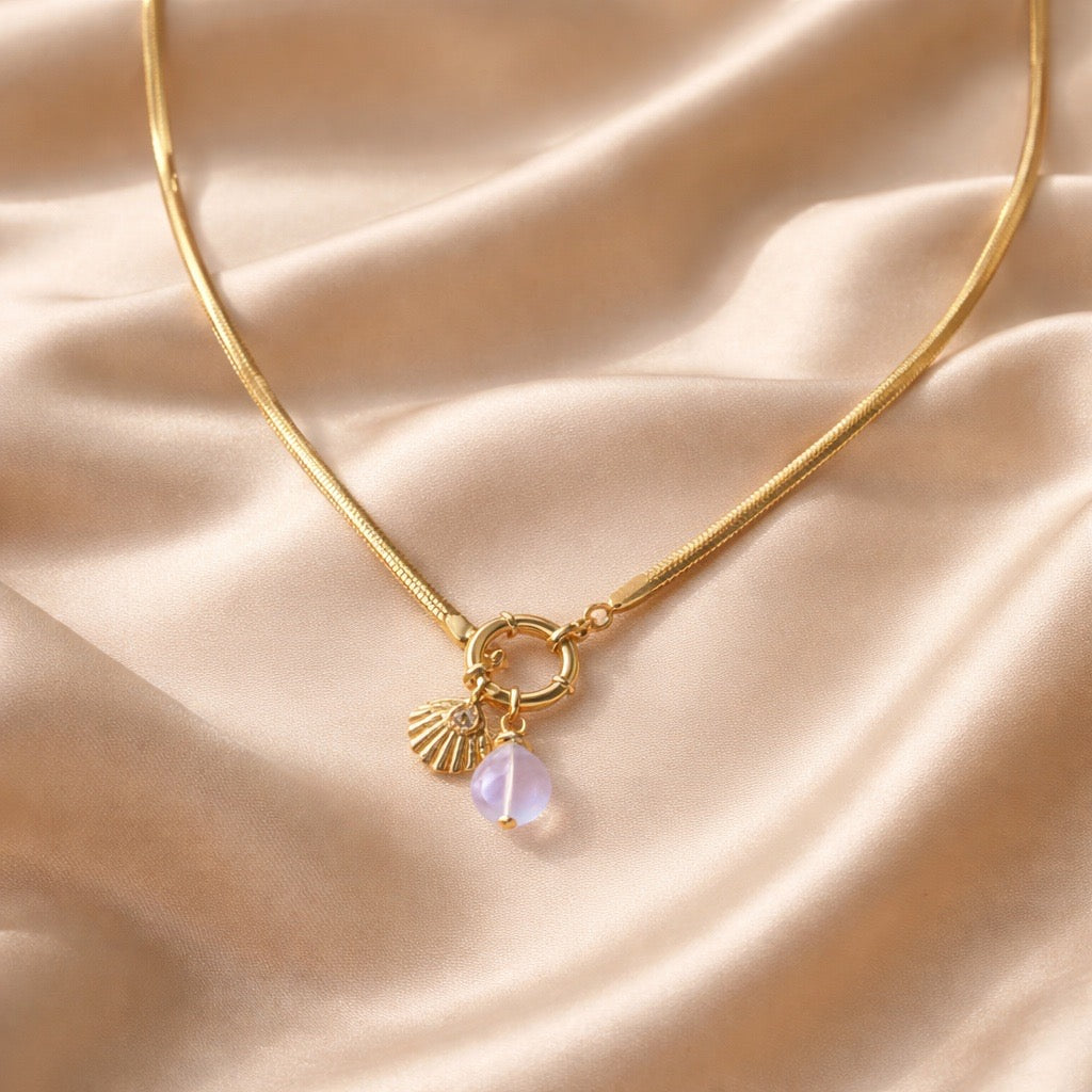 Necklace Herringbone Chain with Interlocking Clasp