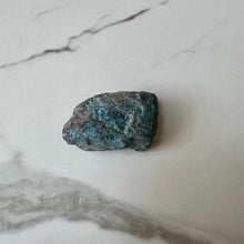 Load image into Gallery viewer, Tumbled Stone Raw Apatite