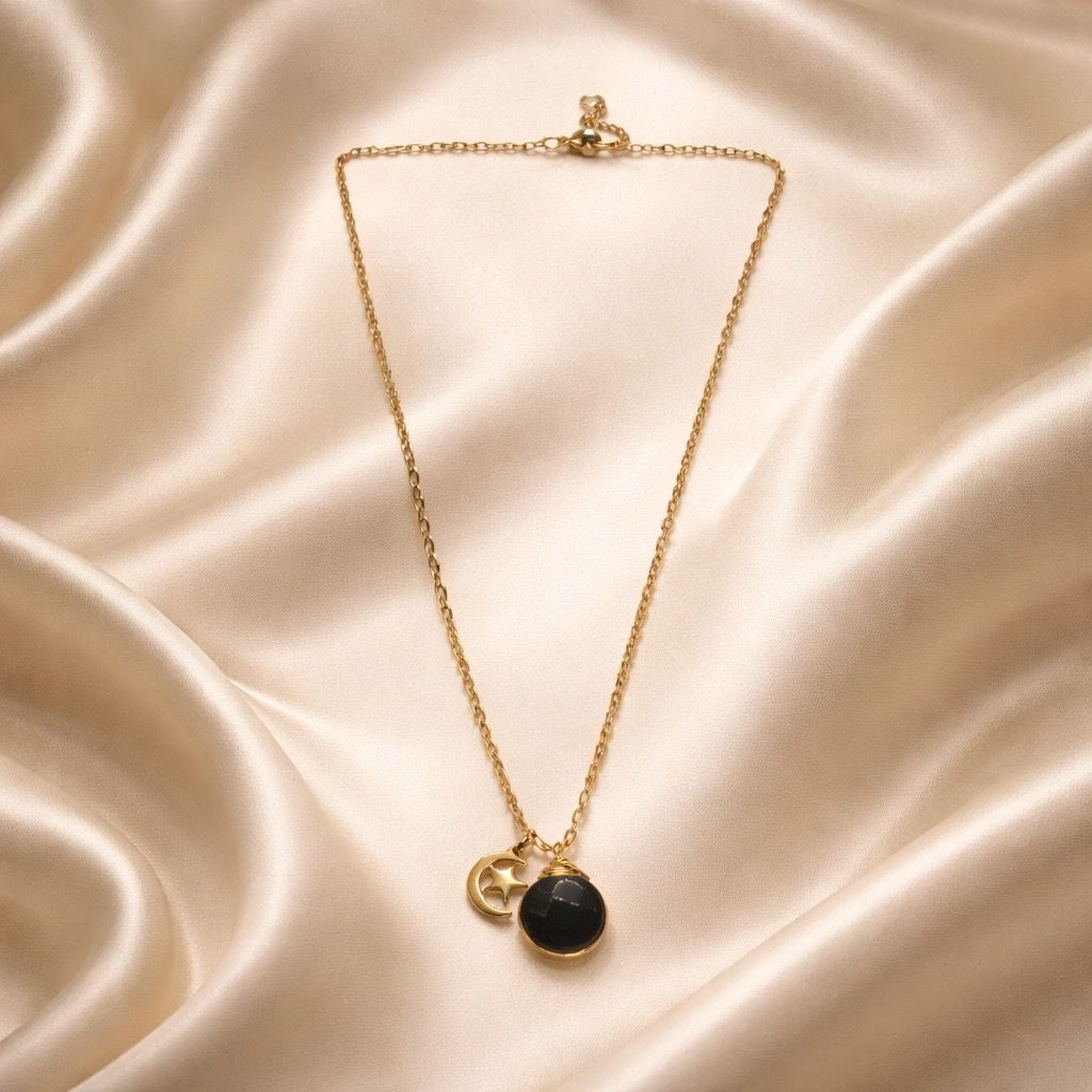 Necklace Classic One Stone with Charms
