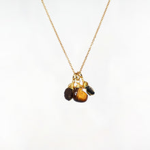 Load image into Gallery viewer, Necklace 3 Stones Zodiac Signs