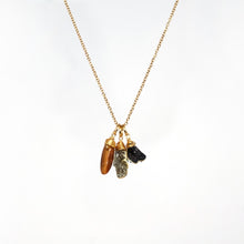 Load image into Gallery viewer, Necklace 3 Stones Zodiac Signs