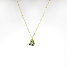 Load image into Gallery viewer, Necklace Cage Natural Stones