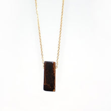 Load image into Gallery viewer, Necklace Vertical Stick