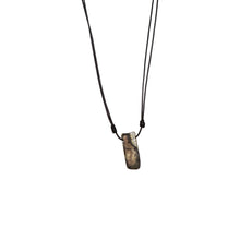 Load image into Gallery viewer, Necklace Leather Stick Stones