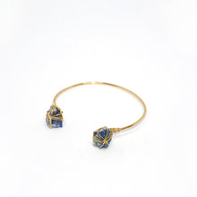 Load image into Gallery viewer, Bracelet Wired Crystals