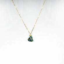 Load image into Gallery viewer, Necklace Cage Natural Stones