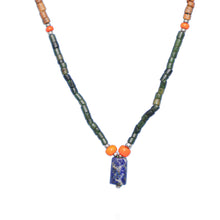 Load image into Gallery viewer, Necklace Green Thread Beads