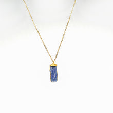 Load image into Gallery viewer, Necklace Cage Natural Stones