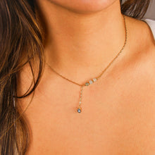 Load image into Gallery viewer, Necklace 3 Beads Vertical 1 Raw Stone