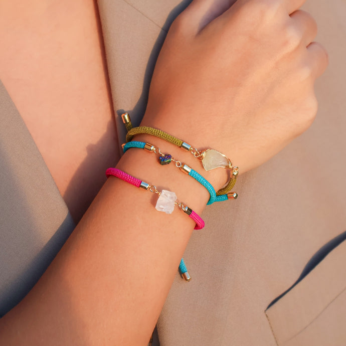 Bracelet Thick Colorful Thread With One Raw Stone