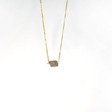 Load image into Gallery viewer, Necklace Raw Natural Stones