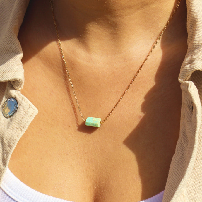 Necklace Horizontal Stone