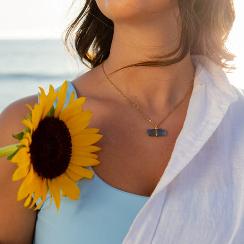 Necklace Horizontal Stick