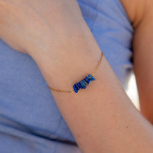 Load image into Gallery viewer, Bracelet Chopped Natural Stones