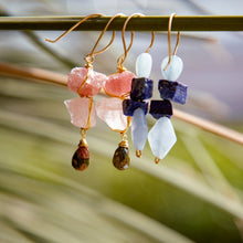 Load image into Gallery viewer, Earrings 3 Stones Hoops