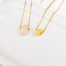 Load image into Gallery viewer, Necklace Raw Natural Stones