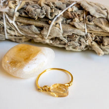 Load image into Gallery viewer, Ring Raw Natural Stones