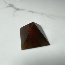 Load image into Gallery viewer, Mini Polished Pyramid Stones