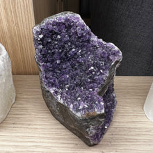 Load image into Gallery viewer, Amethyst Stone (Uruguay)