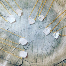 Load image into Gallery viewer, Necklace Raw Natural Stones