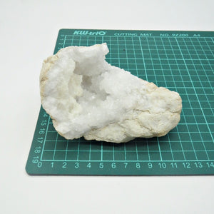 Geode Natural Stone White Big
