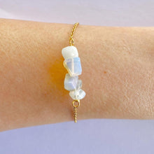 Load image into Gallery viewer, Bracelet Chopped Natural Stones